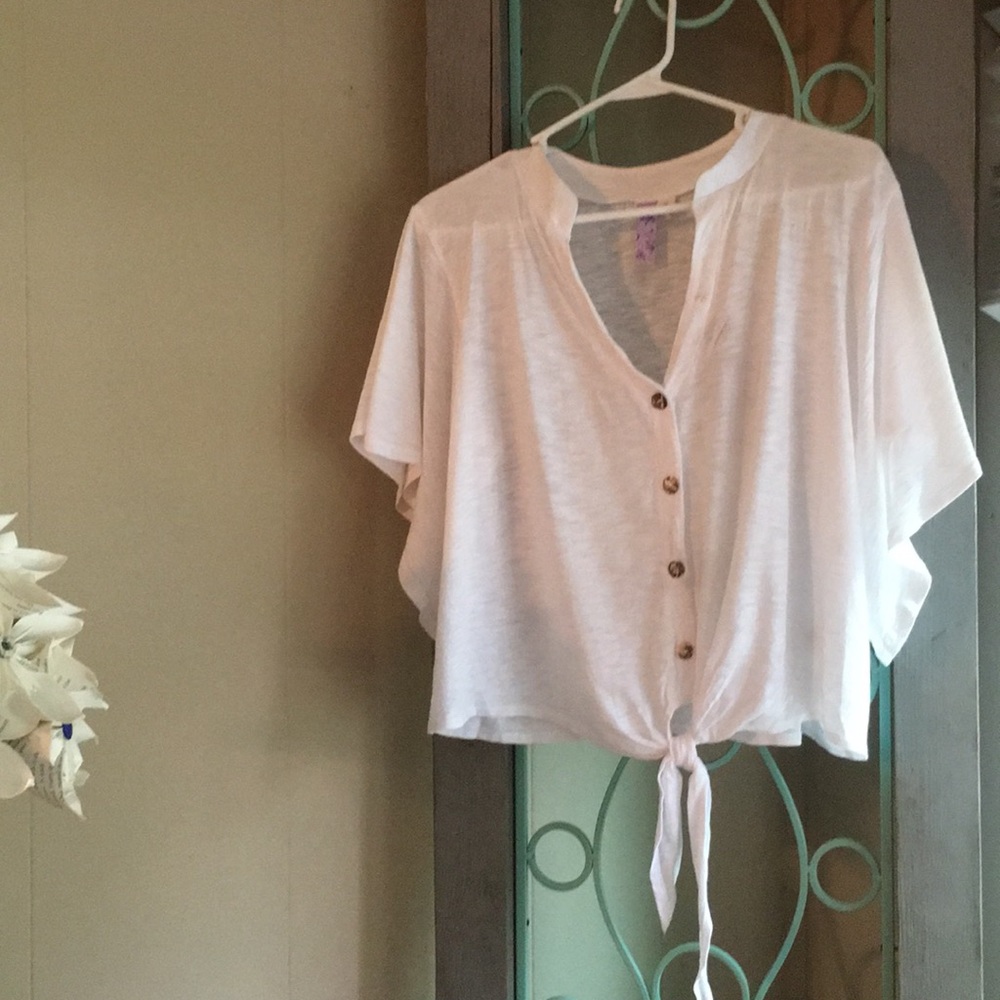 White Short Sleeve Button Up Blouse